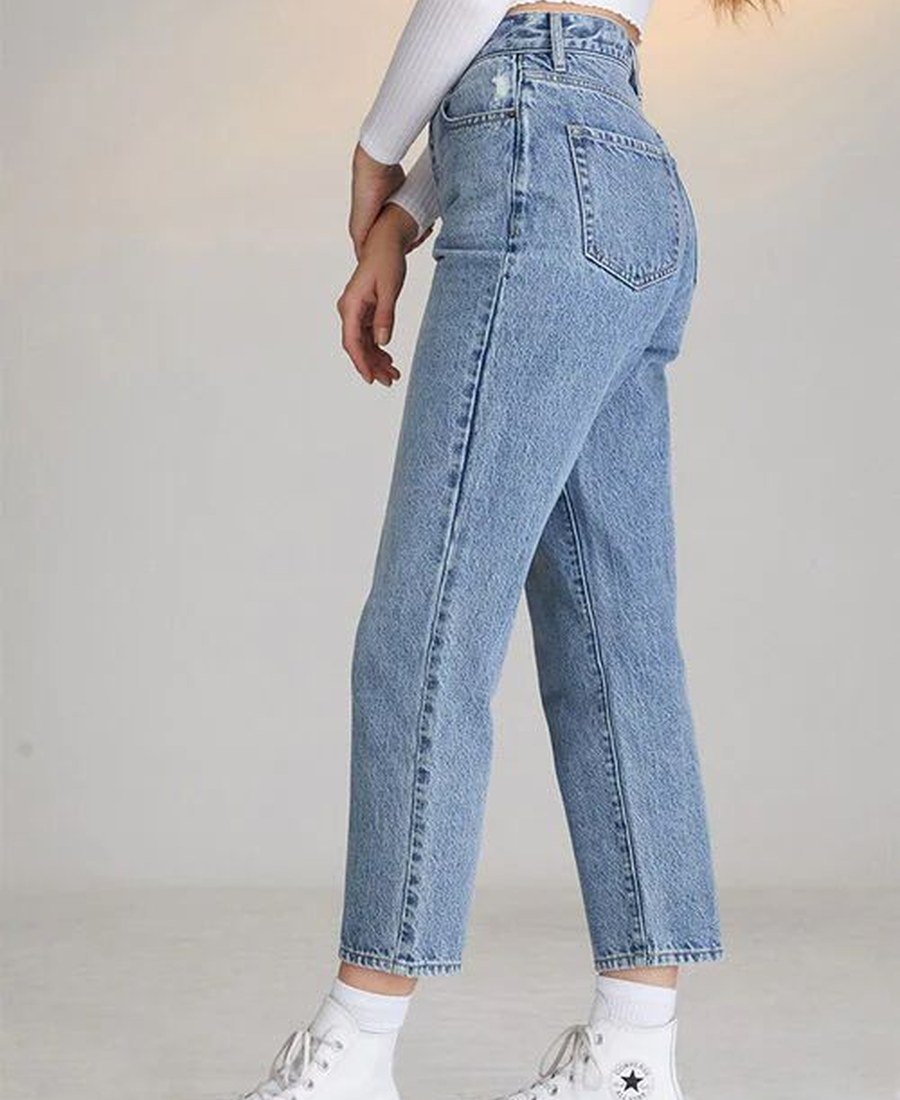 Pants & Bottoms — Style 06